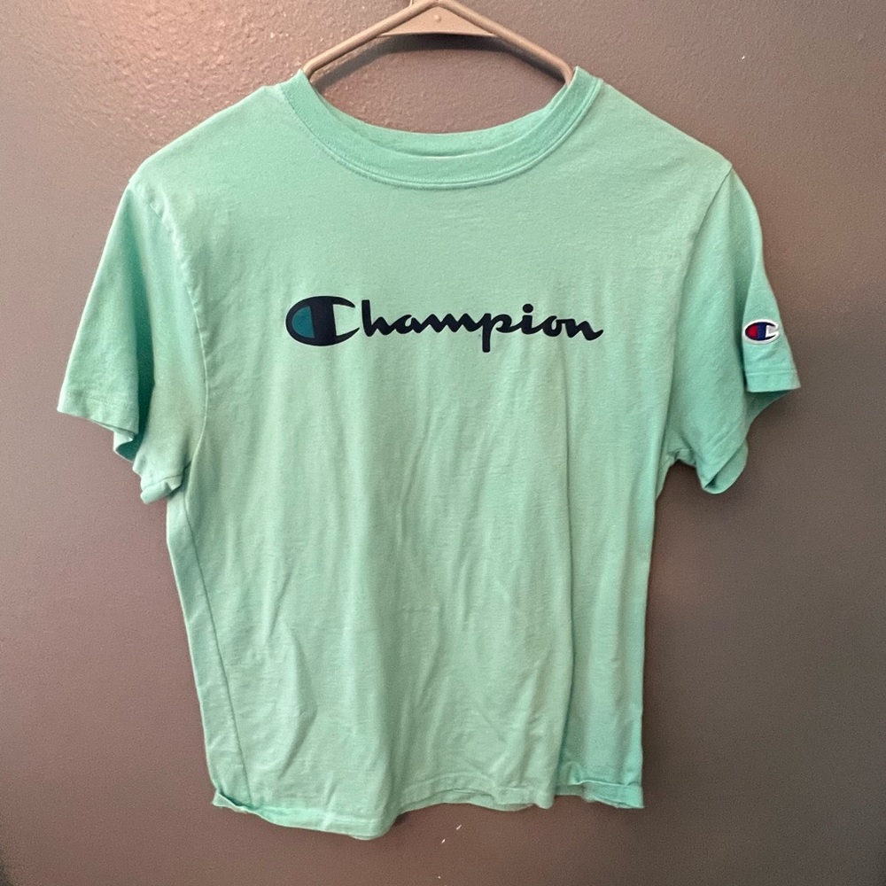 Champion tshirt